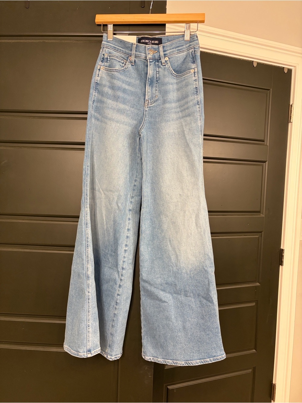 Veronica Beard Washed Light Blue Wide-Leg Denim Jeans - Picture 5 of 5